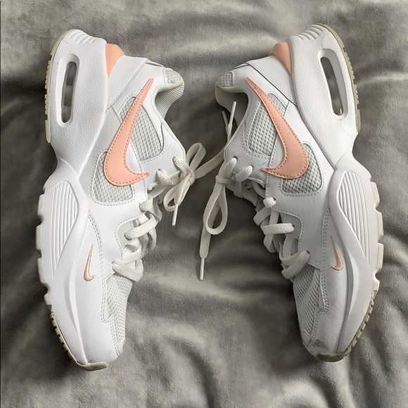 Nike Air Max Fusion Shoes - Picture 4 of 5